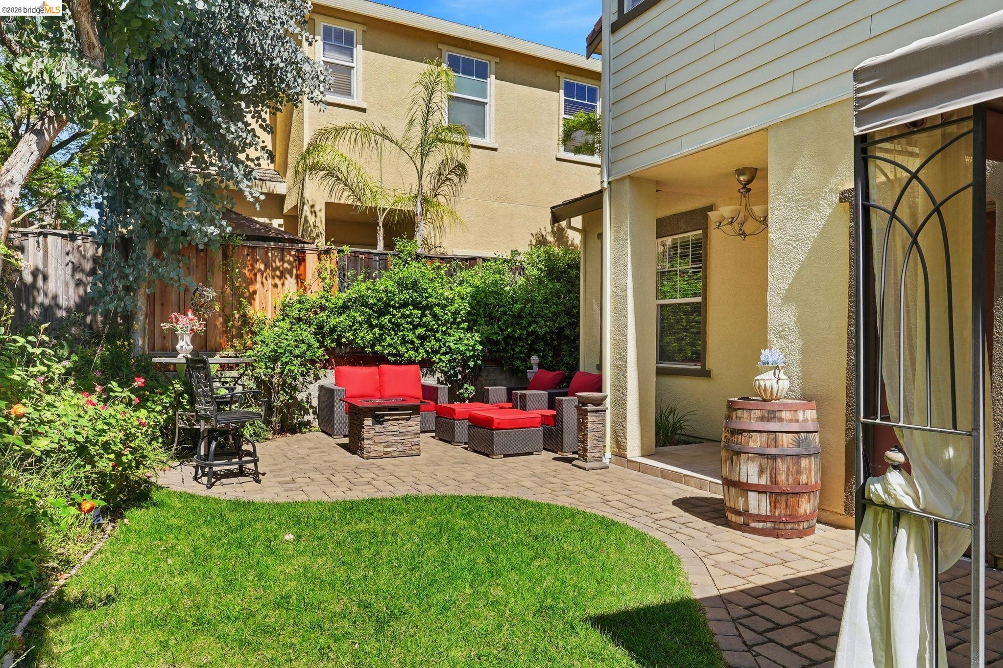 8861 Acorn Way Gilroy, CA 95020 - Photo 26 of 33