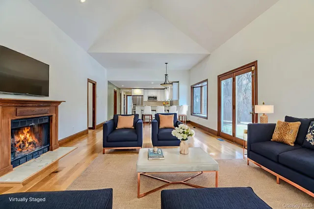 $729,000 | 24 Deer Run Road, Newburgh, NY 12550