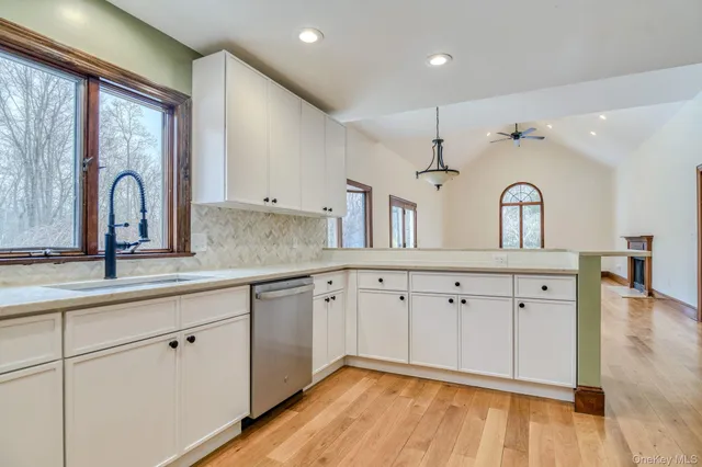 $729,000 | 24 Deer Run Road, Newburgh, NY 12550