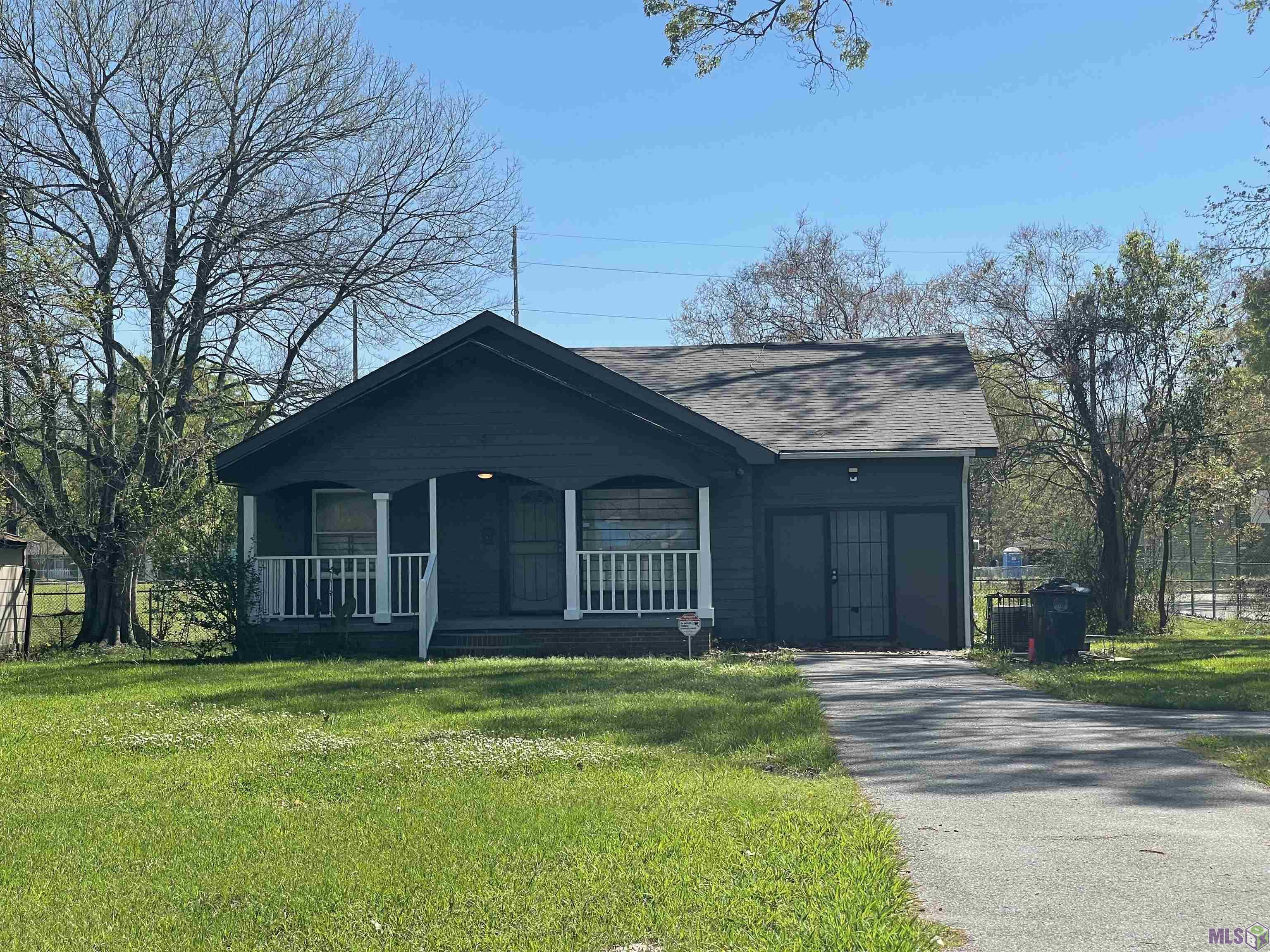 4112 Sycamore Street Baton Rouge, LA 70805 - Photo 1 of 55