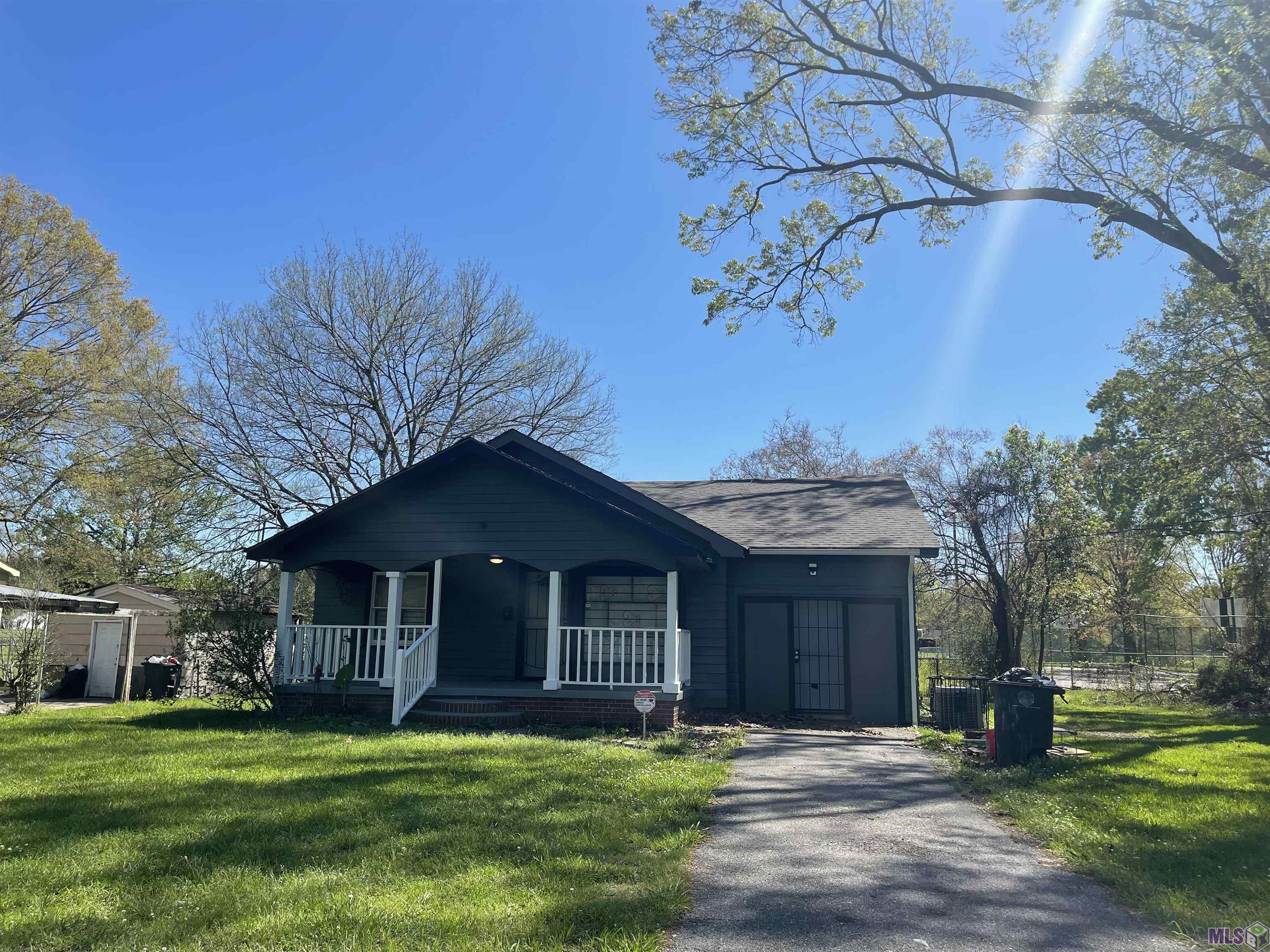 4112 Sycamore Street Baton Rouge, LA 70805 - Photo 11 of 55