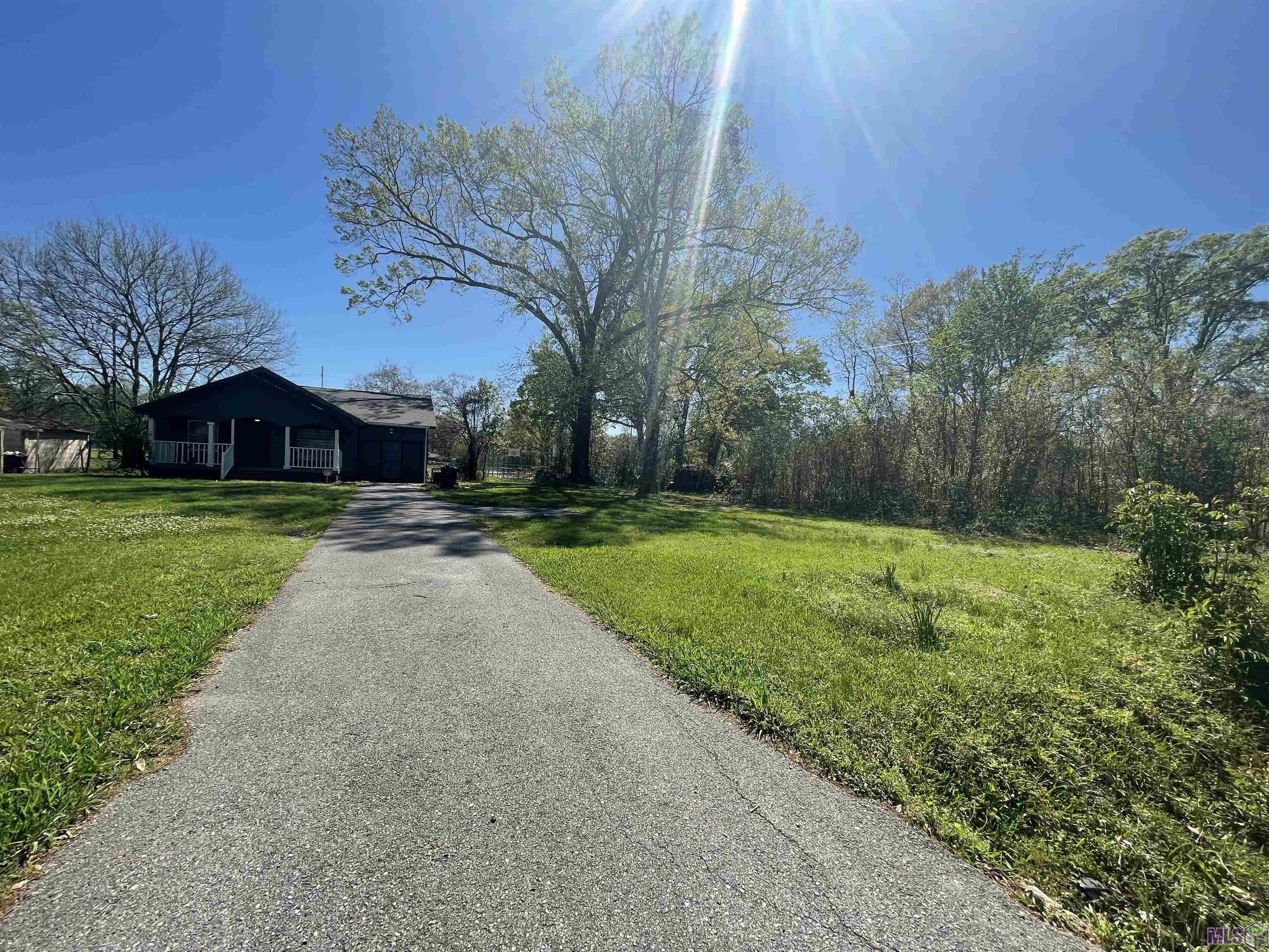 4112 Sycamore Street Baton Rouge, LA 70805 - Photo 7 of 55