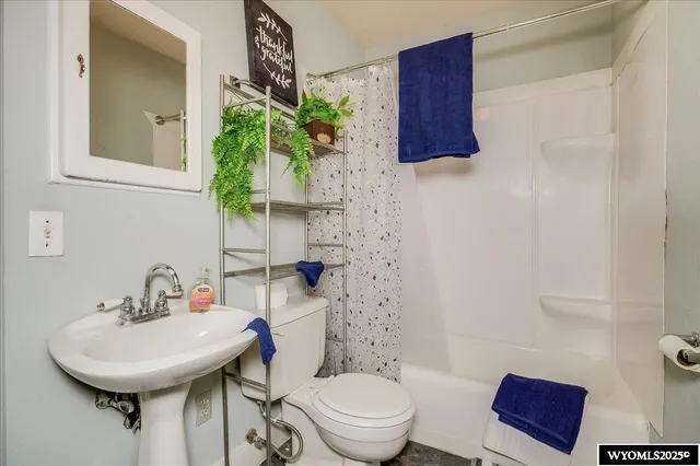 $110,000 | 2326 West A Street, Torrington, WY 82240