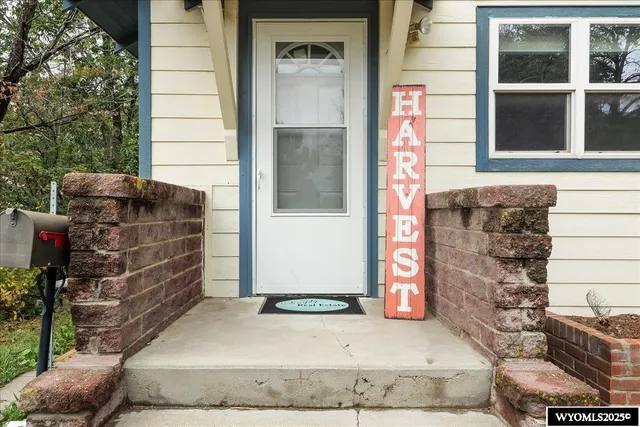 $110,000 | 2326 West A Street, Torrington, WY 82240