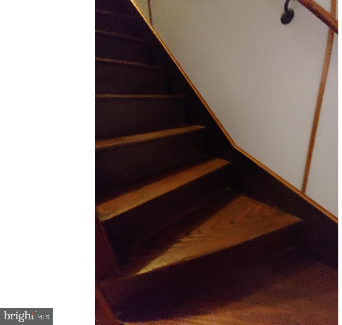 103 Rena Street Newfield, NJ 08344 - Photo 11 of 13 Hallway