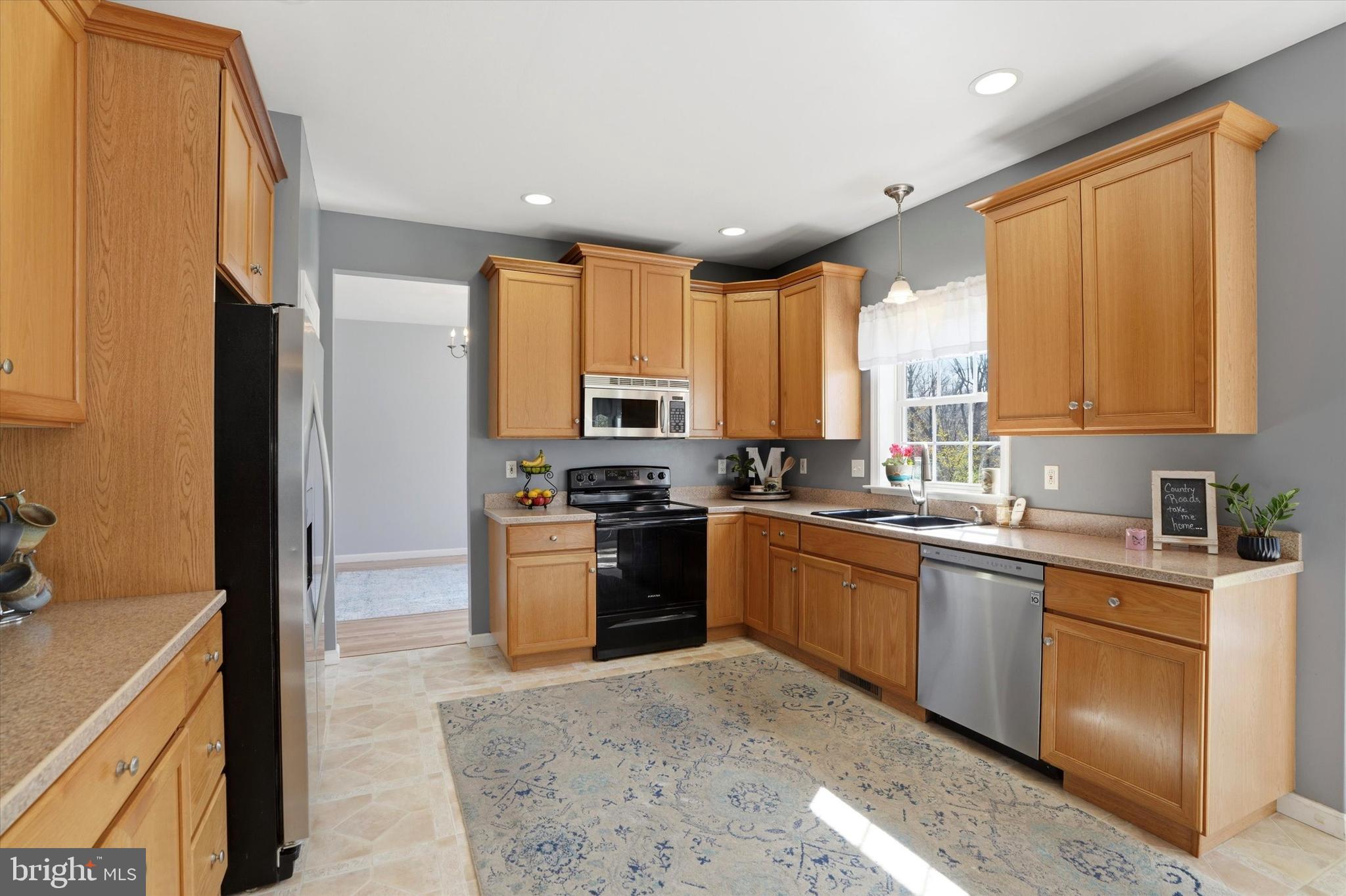 196 Sugarman Road Coatesville, PA 19320 - Photo 3 of 42 Gallery Image 3