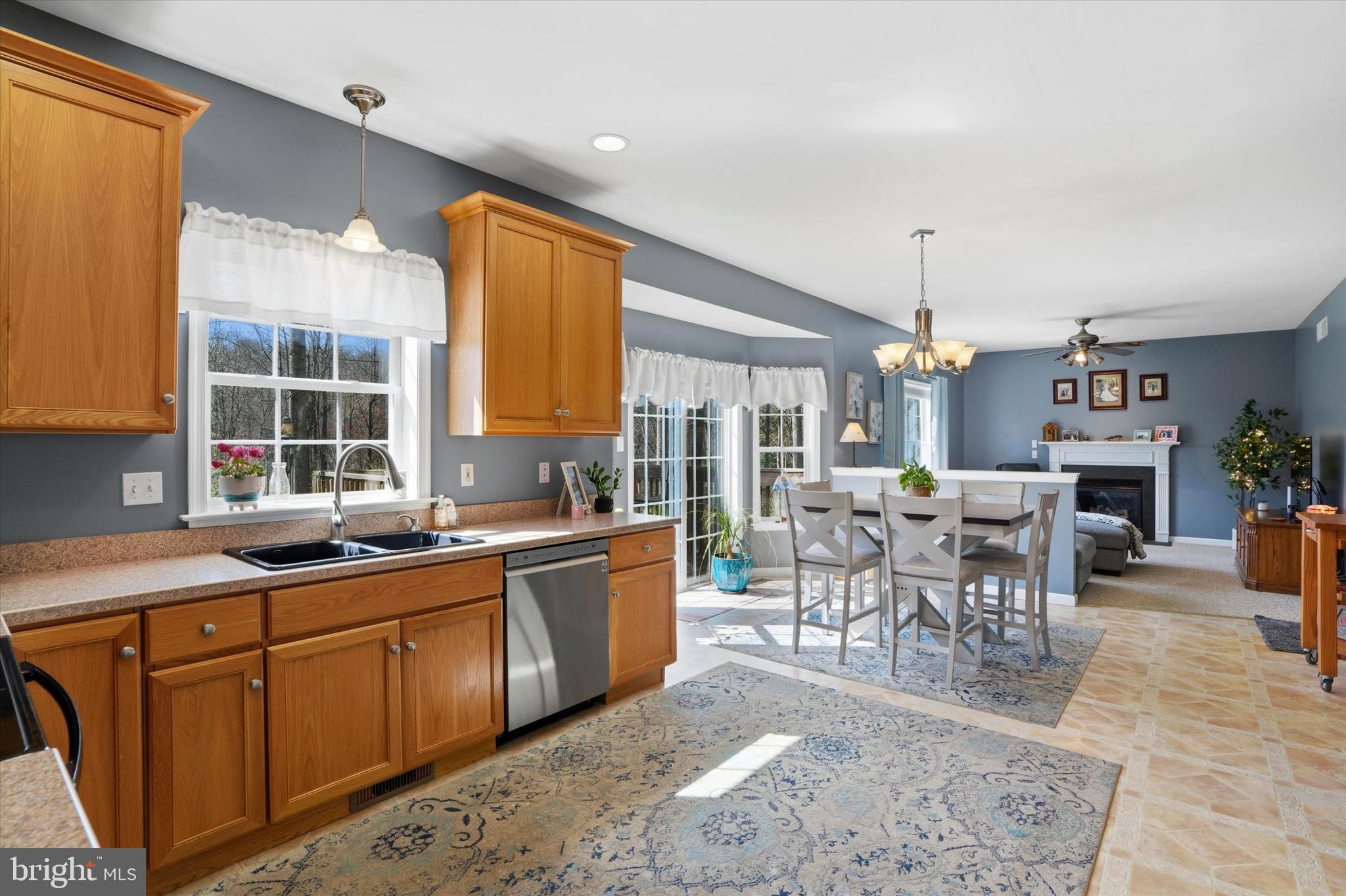 196 Sugarman Road Coatesville, PA 19320 - Photo 4 of 42 Gallery Image 4