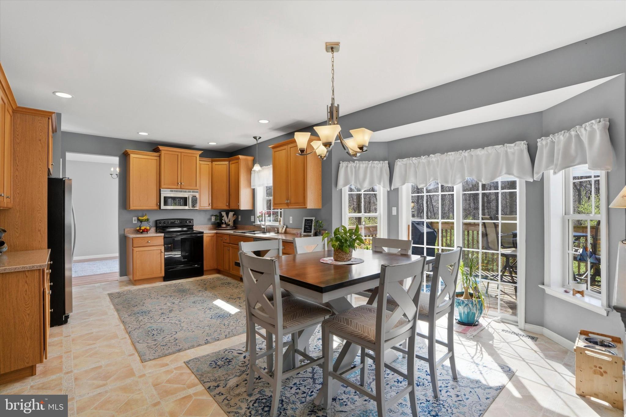 196 Sugarman Road Coatesville, PA 19320 - Photo 5 of 42 Gallery Image 5