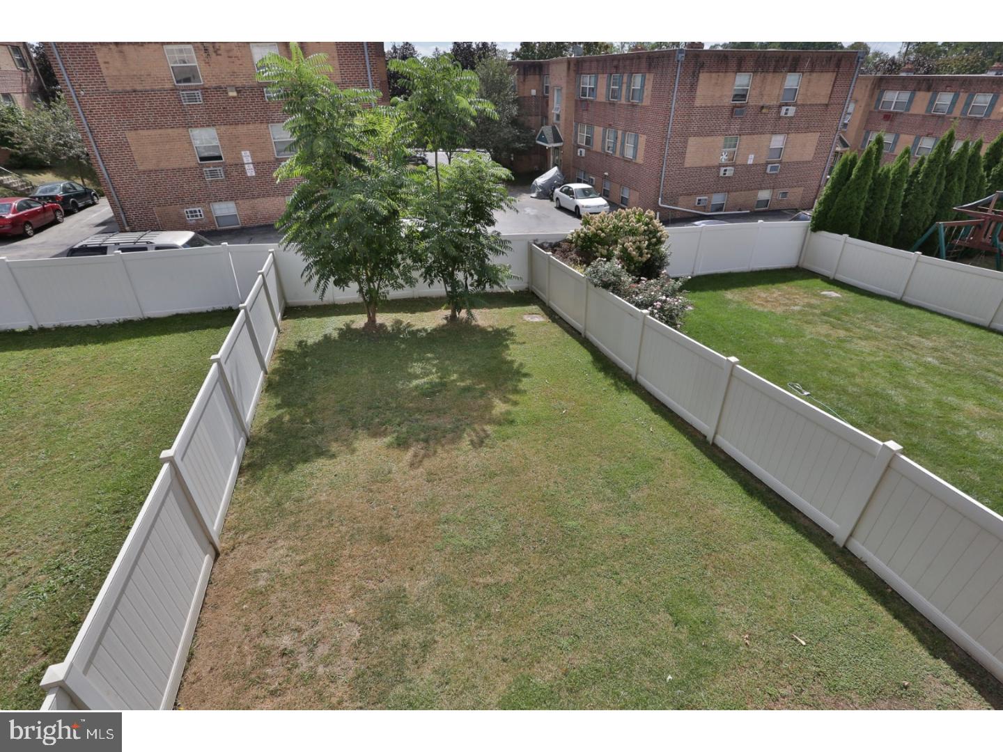 493 Harmon Road, Unit D Philadelphia, PA 19128 - Photo 3 of 24 Gallery Image 3