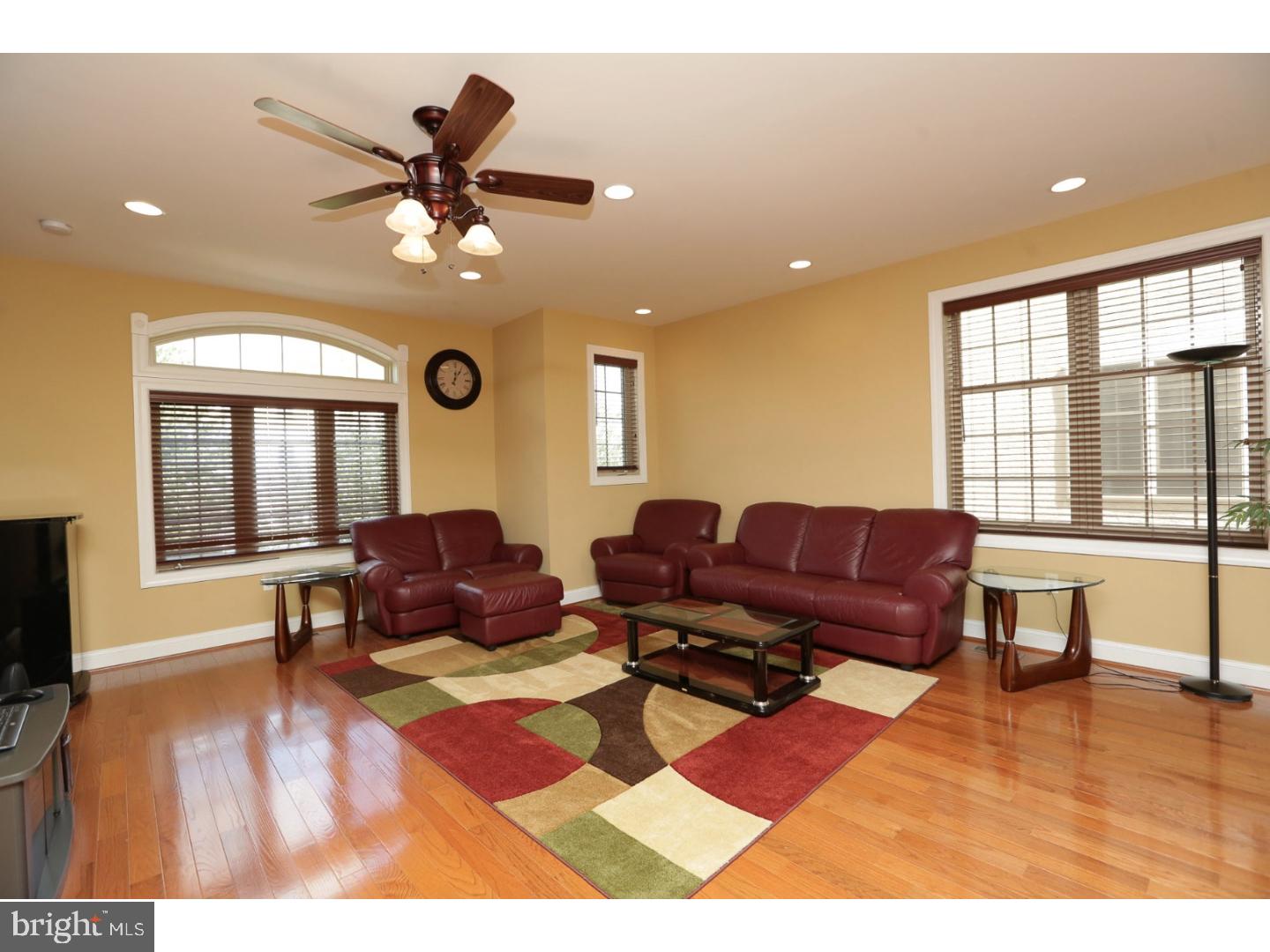 493 Harmon Road, Unit D Philadelphia, PA 19128 - Photo 6 of 24 Gallery Image 6