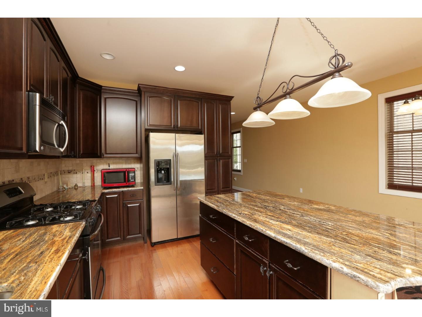 493 Harmon Road, Unit D Philadelphia, PA 19128 - Photo 9 of 24 Gallery Image 9