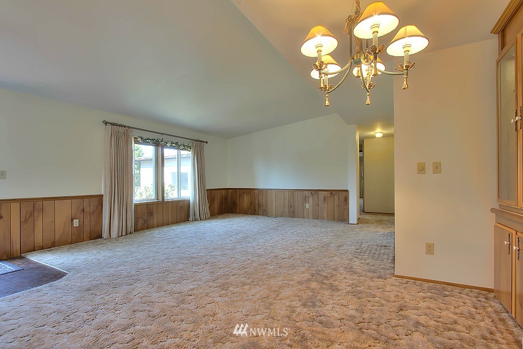 23730 9th Place West Bothell, WA 98021 - Photo 9 of 25