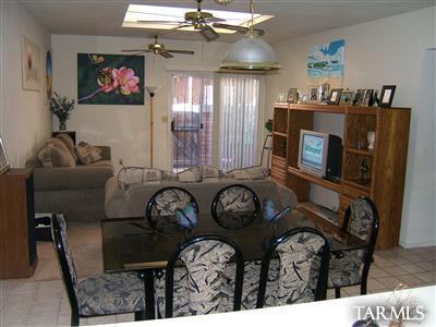 241 East Scheibe Way Tucson, AZ 85705 - Photo 2 of 7
