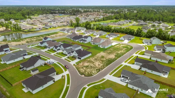 $399,990 | 14455 Belle Maison Drive, Gonzales, LA 70737