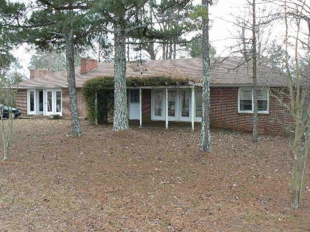 705 Airport Road Roanoke, AL 36274 - Photo 1 of 1
