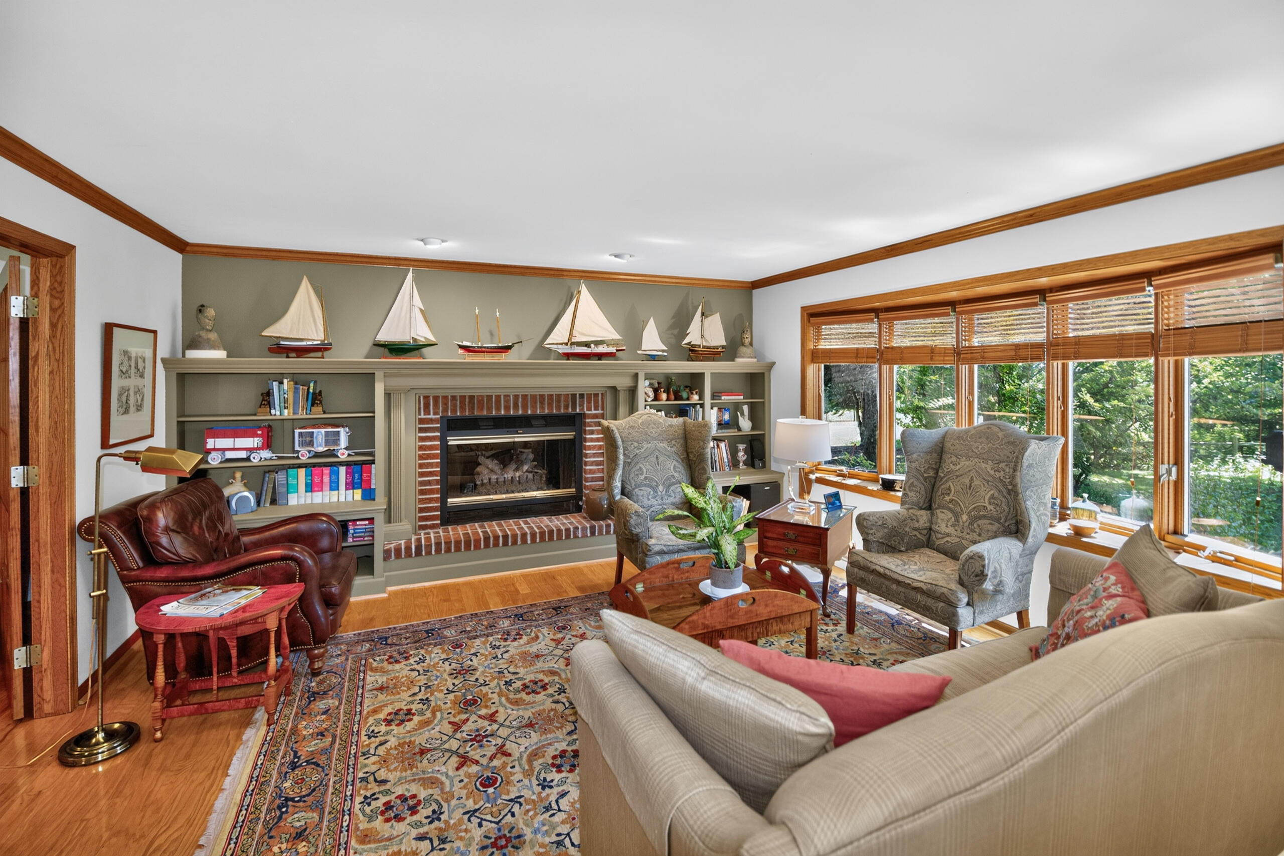 6605 Silver Shores Road Cedar Grove, WI 53013 - Photo 3 of 52 Family Room