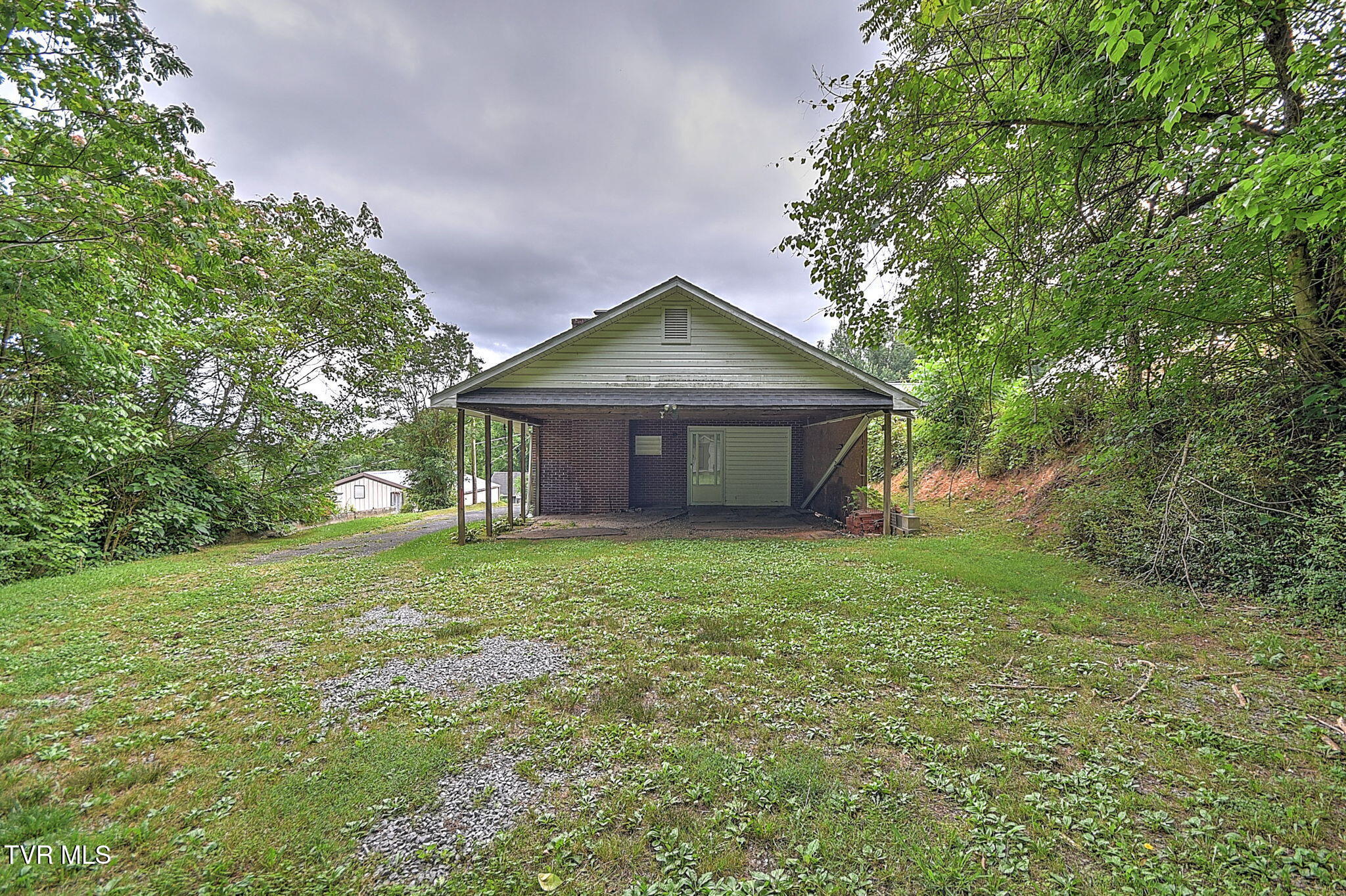 108 Broadview Street Kingsport, TN 37665 - Photo 34 of 35 39-web-or-mls-108 Broadview GUnit-40