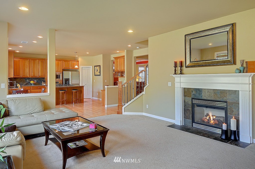 3517 156th Place Southeast Bothell, WA 98012 - Photo 6 of 19 Gallery Image 6