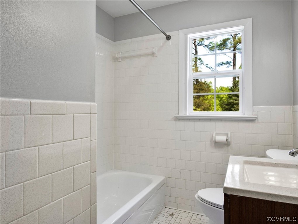 104 Wilkinson Road Richmond, VA 23227 - Photo 23 of 32 Gallery Image 23