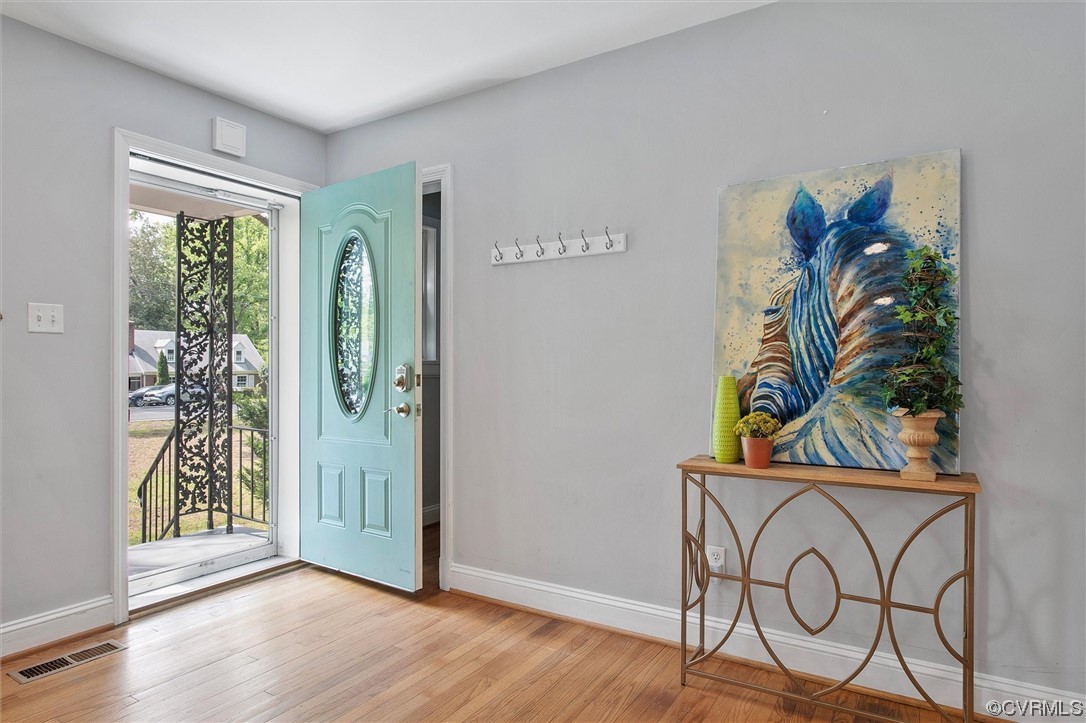 104 Wilkinson Road Richmond, VA 23227 - Photo 4 of 32 Gallery Image 4