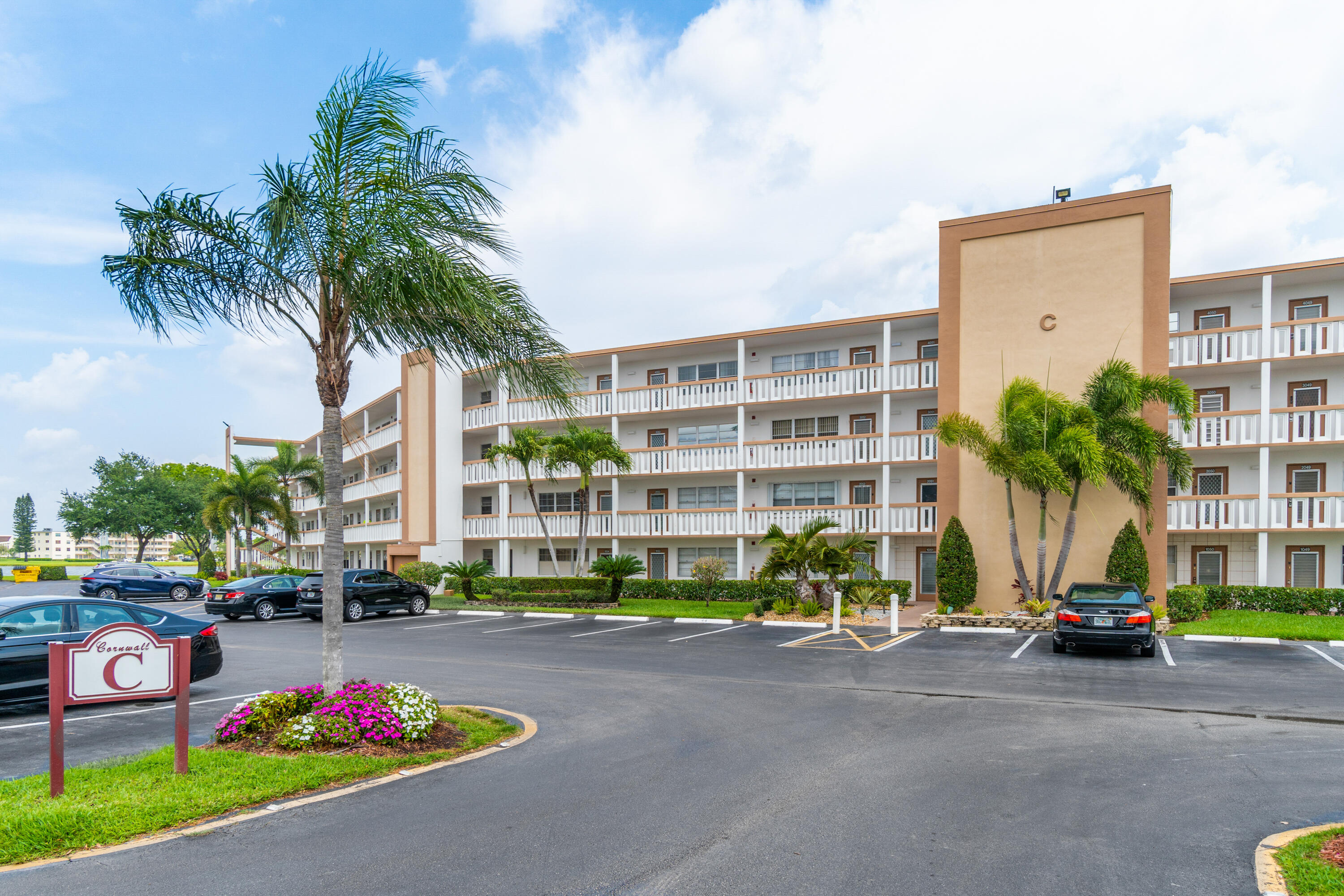 2054 Cornwall C Boca Raton, FL 33434 - Photo 2 of 17 Front of Building