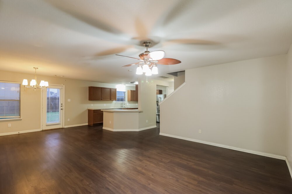 11418 Flying Geese Lane Tomball, TX 77375 - Photo 4 of 17