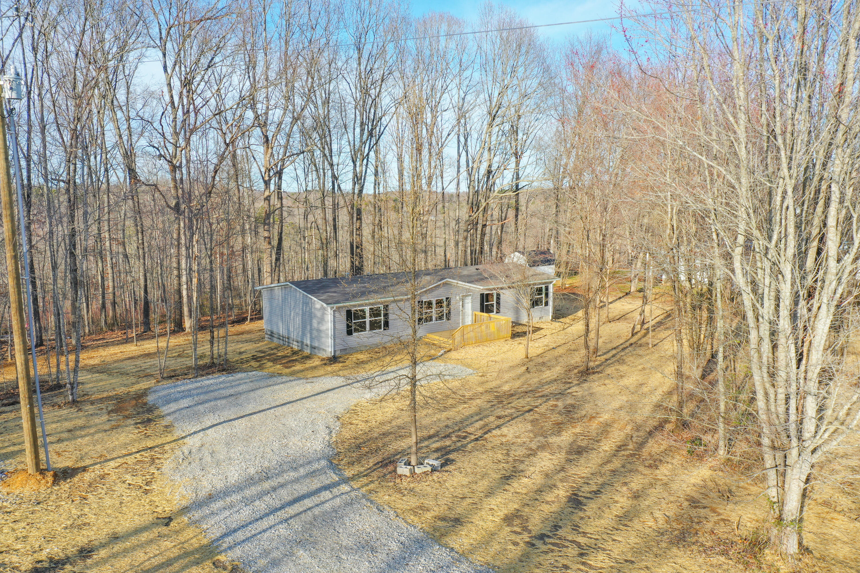 534 Paris Karr Road Keavy, KY 40737 - Photo 7 of 54 org_3f75a134bf219758_1709244152000-HDR