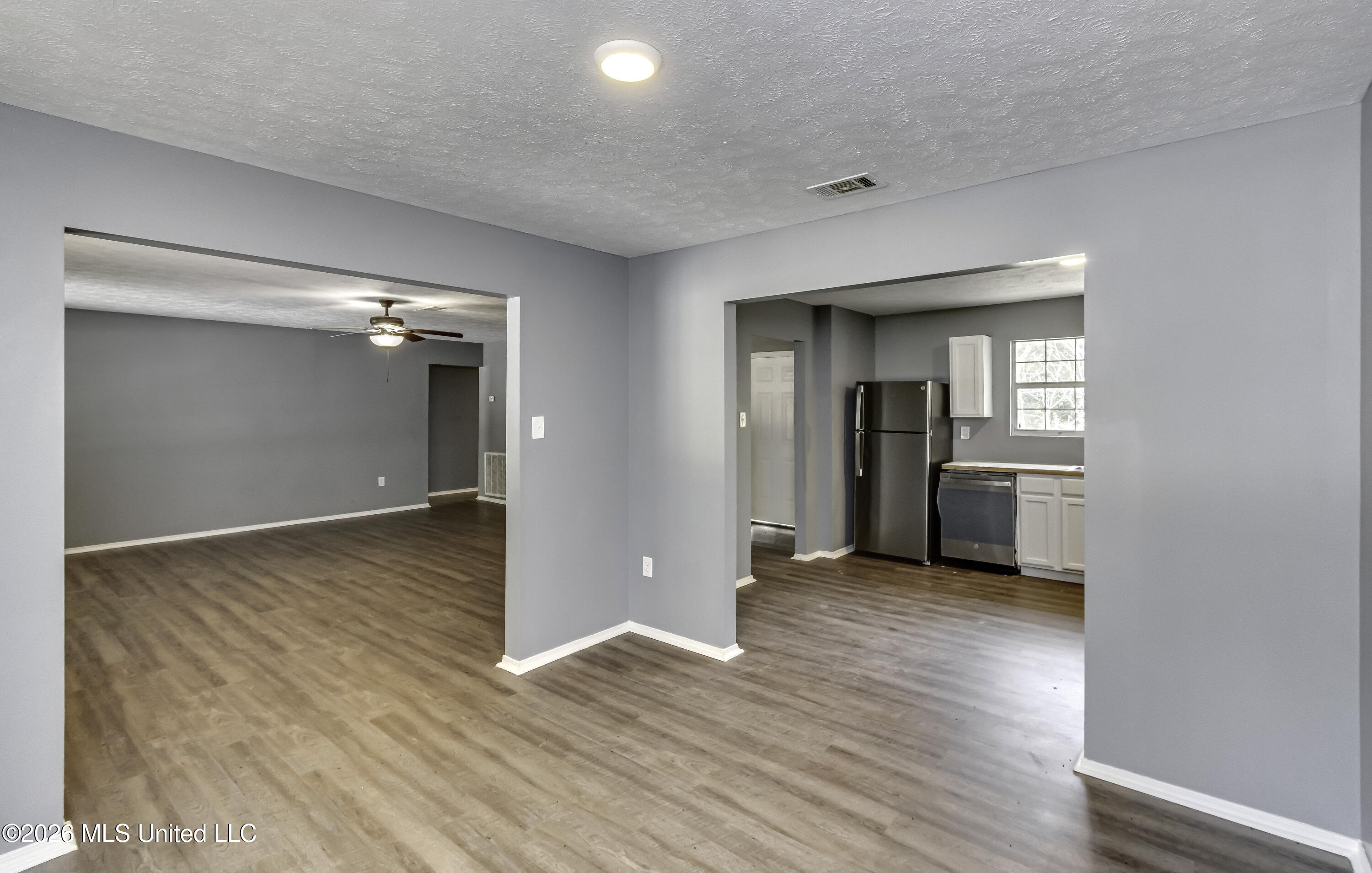 122 Hull Road Magee, MS 39111 - Photo 10 of 43 Dining room