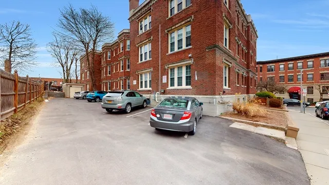 $3,395 | 15 Glenville Avenue, Unit 10, Boston, MA 02134