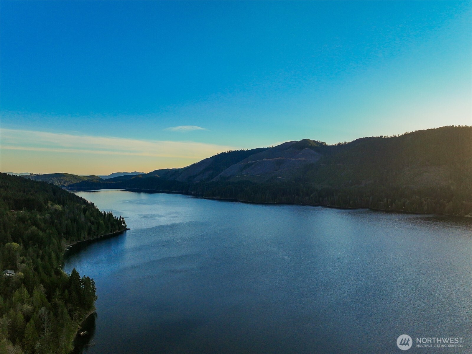 6323 North Lake Cushman Road Hoodsport, WA 98548 - Photo 40 of 40 a view of lake and mountain