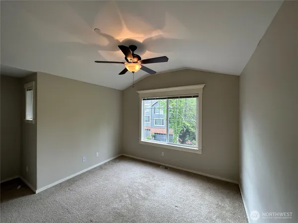 $2,900 | 4152 248th Court Southeast, Unit 69, Issaquah, WA 98029