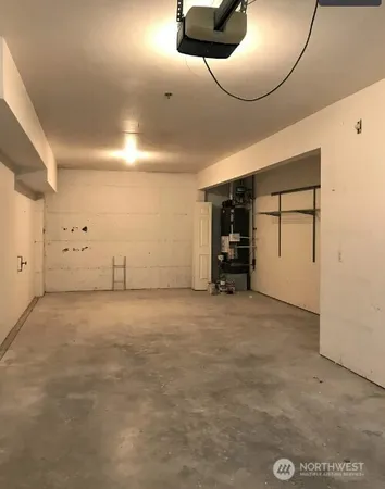 $2,900 | 4152 248th Court Southeast, Unit 69, Issaquah, WA 98029