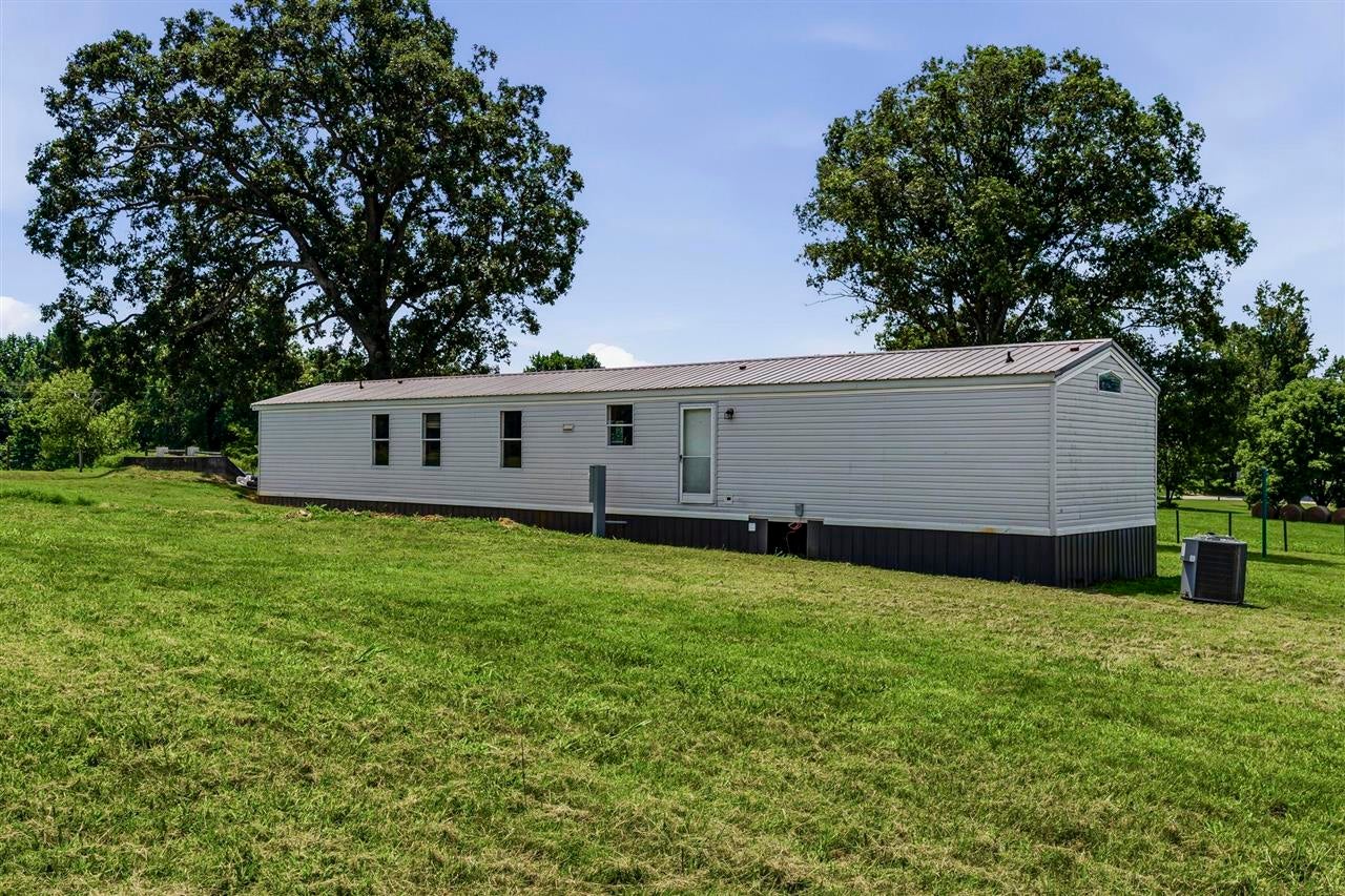 1995 Colesbend Road Smiths Grove, KY 42171 - Photo 22 of 29 Gallery Image 22