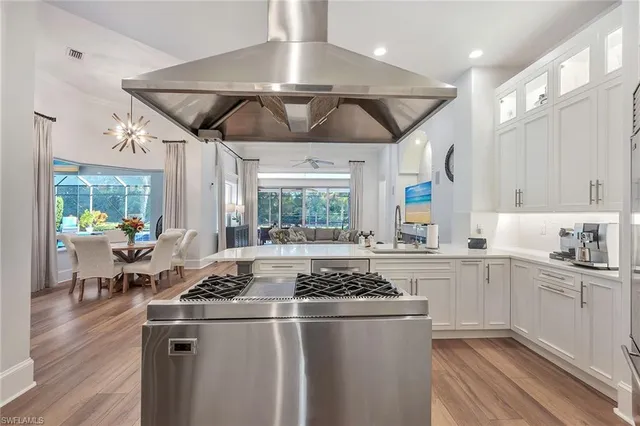 $2,495,000 | 6660 Glen Arbor Way, Naples, FL 34119
