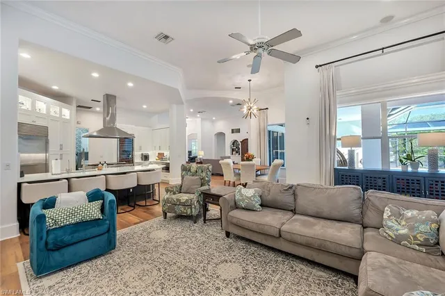 $2,495,000 | 6660 Glen Arbor Way, Naples, FL 34119