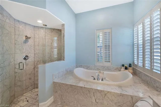 $2,495,000 | 6660 Glen Arbor Way, Naples, FL 34119