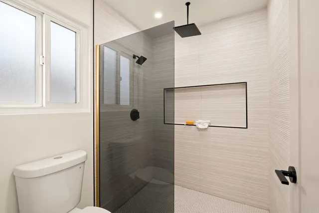 $1,149,000 | 3855 Carbo Court, La Mesa, CA 91941