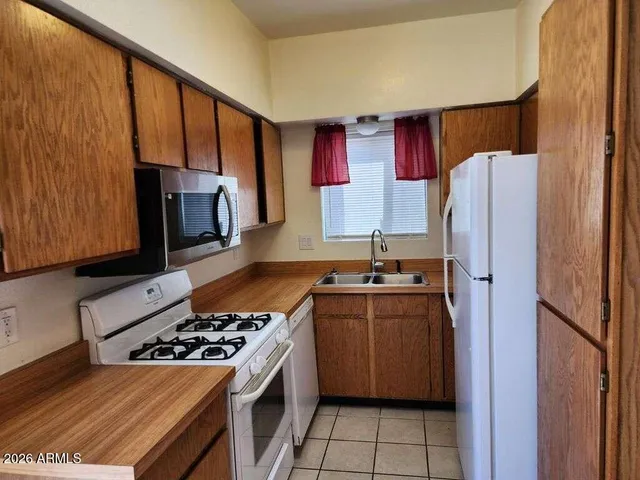 $395,500 | 4135 Calle Barona, Sierra Vista, AZ 85635