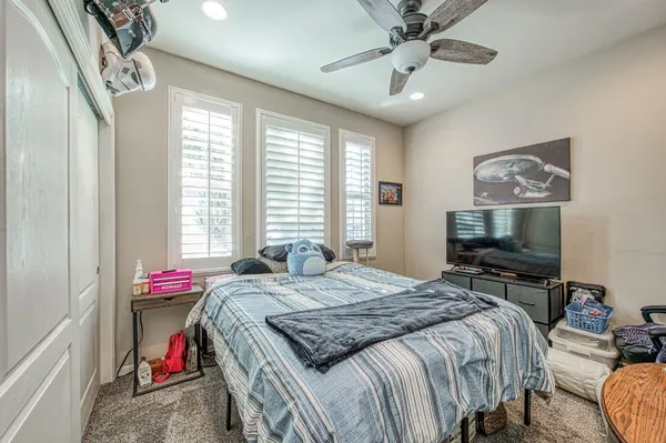 $379,000 | 3031 Glacier Lane, Clovis, CA 93619