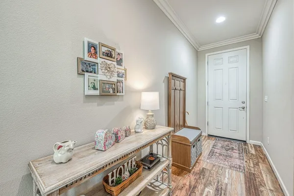 $379,000 | 3031 Glacier Lane, Clovis, CA 93619