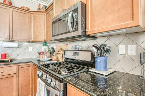 $379,000 | 3031 Glacier Lane, Clovis, CA 93619
