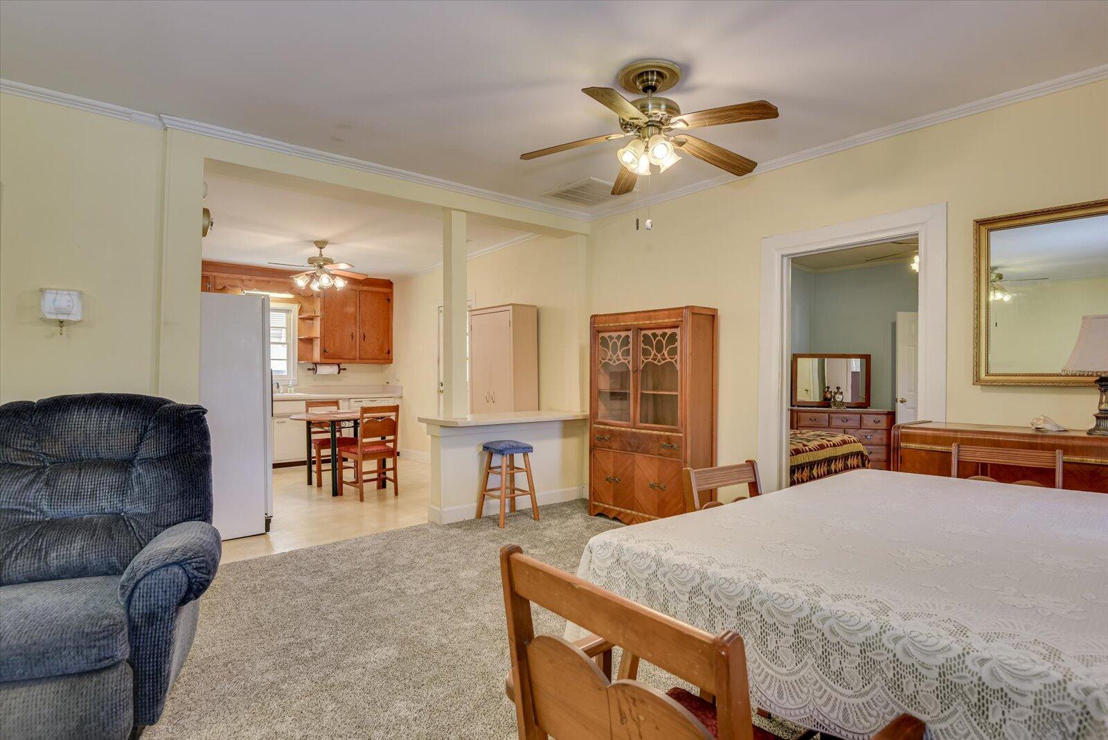 1370 Wire Road Aiken, SC 29805 - Photo 7 of 41