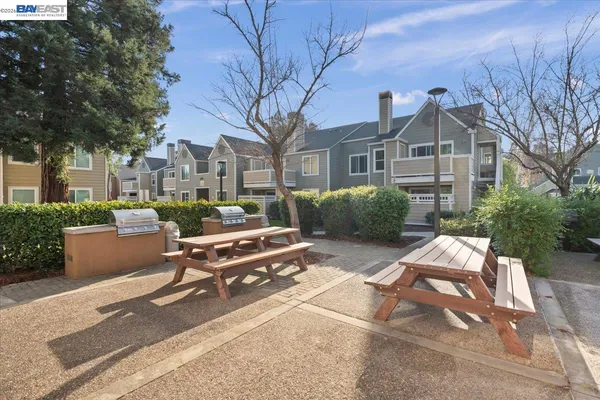 $2,250 | 215 Reflections Drive, Unit 16, San Ramon, CA 94583