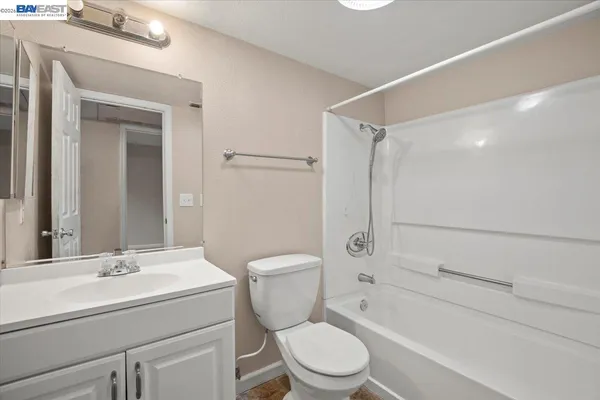 $2,250 | 215 Reflections Drive, Unit 16, San Ramon, CA 94583