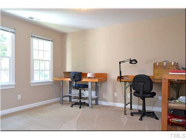 2409 Sunnystone Way Raleigh, NC 27613 - Photo 19 of 25 Photo 19