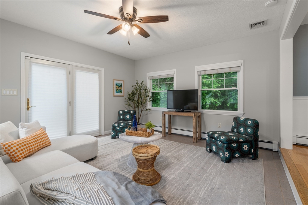 423 Grove Street Reading, MA 01867 - Photo 18 of 35 Gallery Image 18