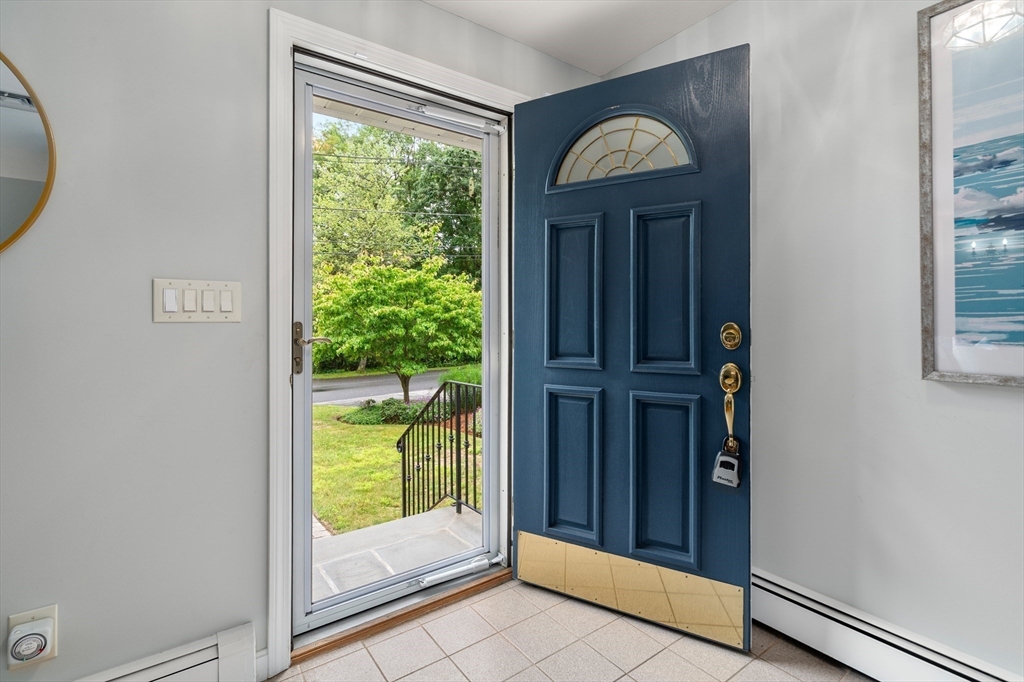 423 Grove Street Reading, MA 01867 - Photo 3 of 35 Gallery Image 3
