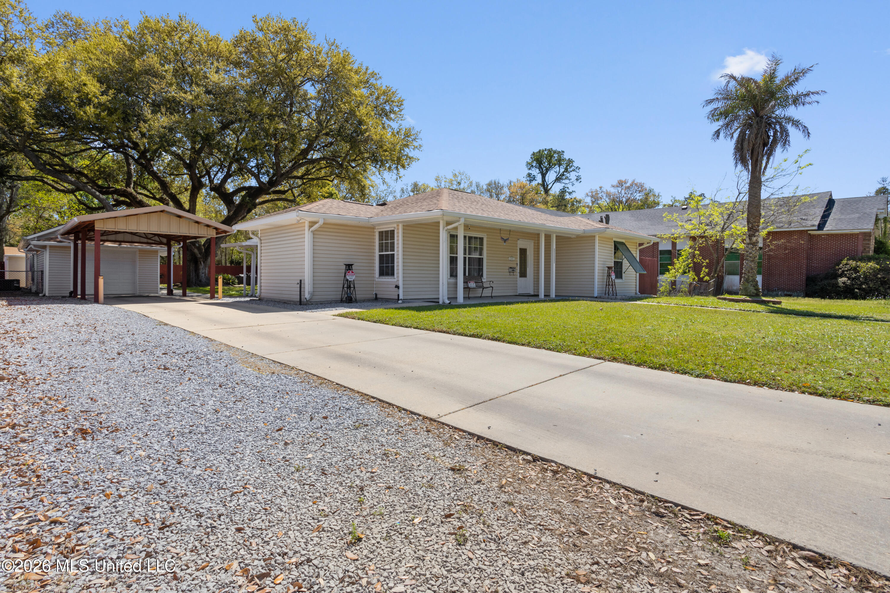 2108 23rd Avenue Gulfport, MS 39501 - Photo 4 of 45 0004