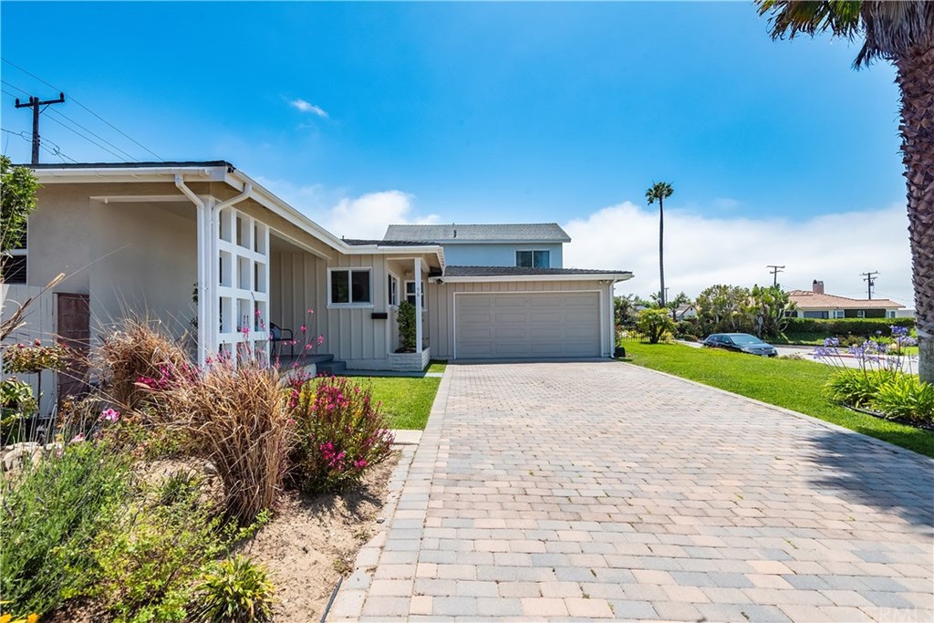 98 Calle Mayor Redondo Beach, CA 90277 - Photo 32 of 33