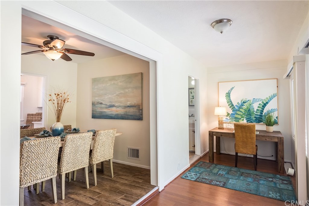 98 Calle Mayor Redondo Beach, CA 90277 - Photo 7 of 33